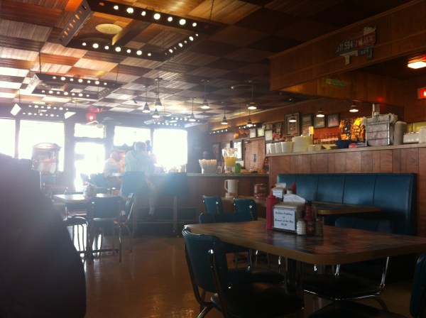 It's like a '50s or '60s era restaurant. Love the counter. 